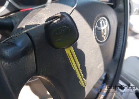 2005 Toyota Tacoma Prerunner V6 z USA, uszkodzony, nr VIN 3TMKU72N05M001264